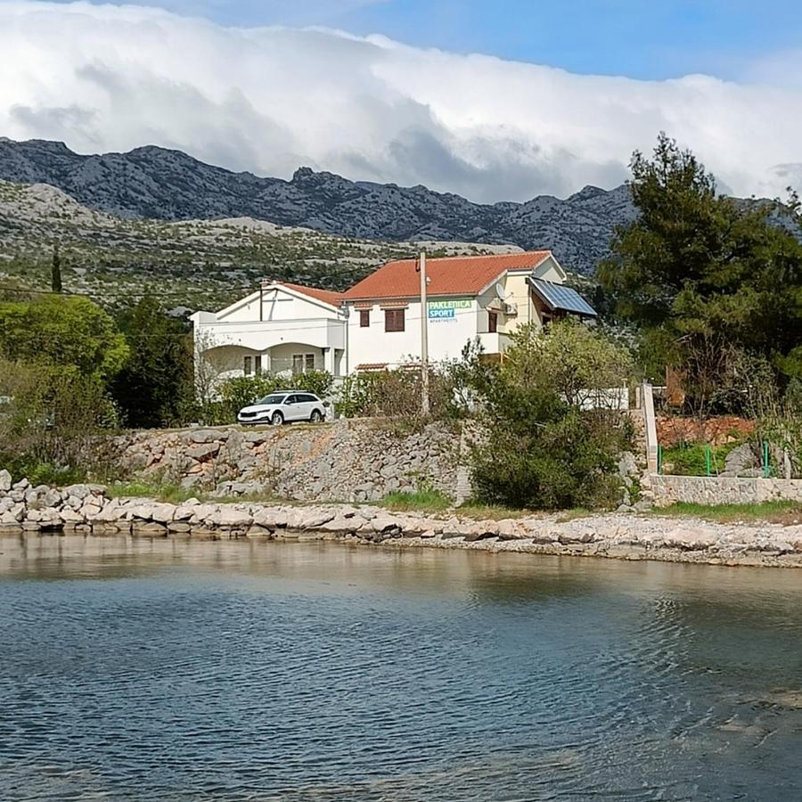 Paklenica Sport Apartments Starigrad Paklenica Eksteriør bilde
