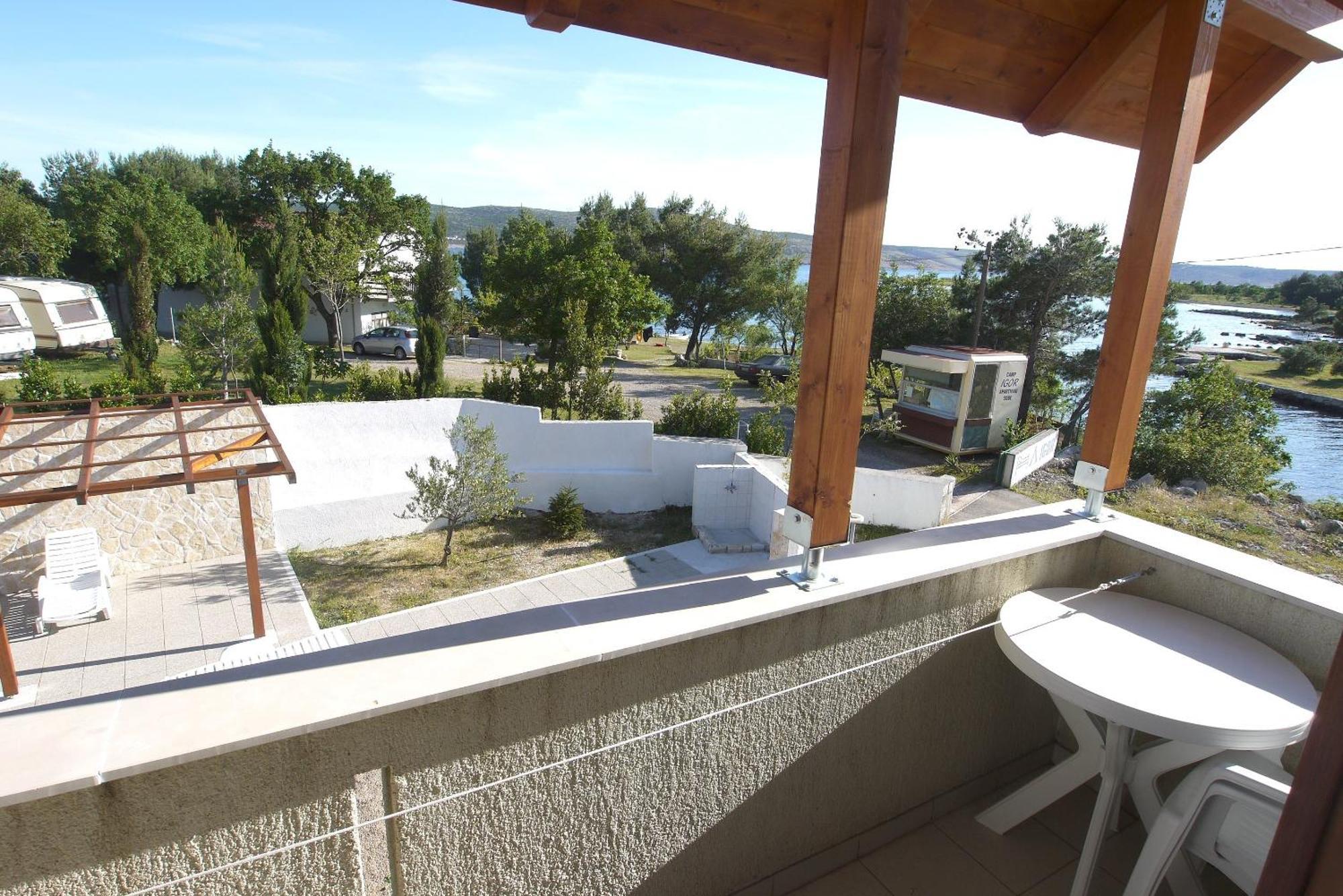 Paklenica Sport Apartments Starigrad Paklenica Rom bilde